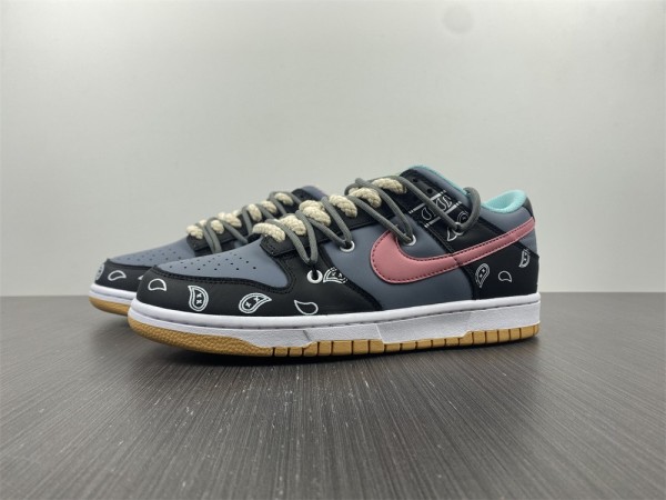 N*ike Dunk Low SE FREE 99