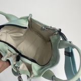 M*ARC J*ACOBS Top Bag 26*22*11CM