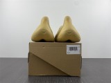 Y*eezy Foam Runner Desert Sand GV6843
