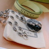 Necklace001