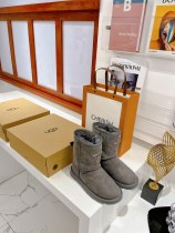Women U*GG Top Sneaker