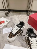 Men Women 𝑉*𝐴𝐿𝐸𝑁𝑇𝐼𝑁𝑂 Top Sneakers