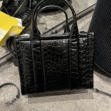 M*ARC J*ACOBS Top Bag 26CM