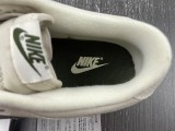 N*ike Dunk Low “Light Orewood Brown” DZ2538-100