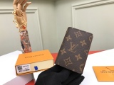 L*ouis V*uitton Top Wallets 11*7CM