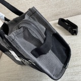 M*ARC J*ACOBS Top Bag 26*22*11CM