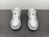 Air Jordan 1 LOW DC0774-105