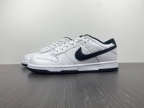 N*ike Dunk Low white and black 2022 DD1503-113