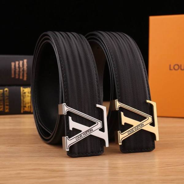 L*uis V*itton Belts Top Version