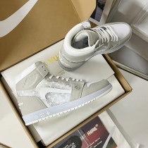 Men L*ouis V*uitton Skate Top Sneakers