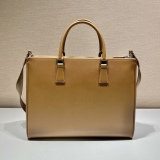 P*rada Bag Top Quality 39*29*9CM