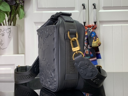 L*ouis V*uitton Top Bag 16.5*24*10CM