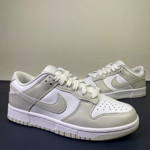 N*ike Dunk Low WMNS “Photon Dust” DD1503-103