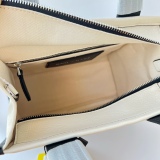 M*ARC J*ACOBS Top Bag 26*20*13CM