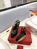 Women V*alentino Top Sandals