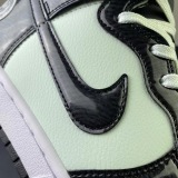 N*ike SB Dunk