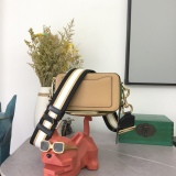 M*ARC J*ACOBS Top Bag 19*12*6CM
