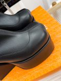 Women N*aked W*olfe Top Quality Sneaker