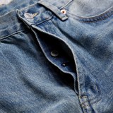 D*enim T*ears *L*evis Top Quality Clothes
