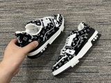 Men L*ouis V*uitton Top Sneakers