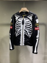 S*upreme V*anson Top Quality Clothes