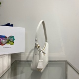 P*rada Bag Top Quality 22*18*6CM