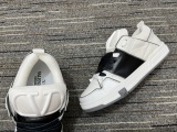Men Women 𝑉*𝐴𝐿𝐸𝑁𝑇𝐼𝑁𝑂 Top Sneakers
