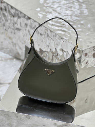 P*rada Bag Top Quality 27*20*7CM