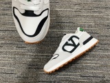 Men 𝑉*𝐴𝐿𝐸𝑁𝑇𝐼𝑁𝑂 Top Sneakers