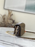 L*ouis V*uitton Top Bag 21.5*13.5*6CM