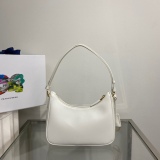P*rada Bag Top Quality 22*18*6CM