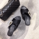 Women L*ouis V*uitton Top Slippers