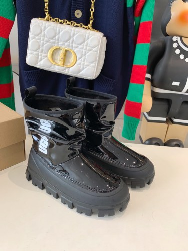 Women U*GG Top Sneaker