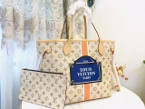 L*ouis V*uitton Top Bag 32*29*17CM