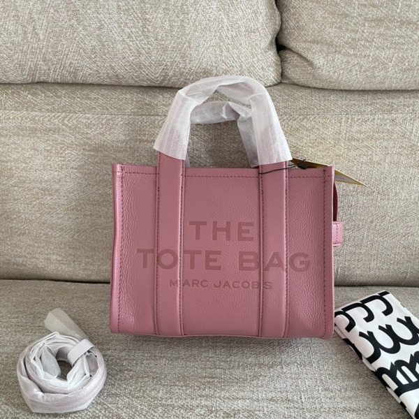 M*ARC J*ACOBS Top Bag 26*20*13CM