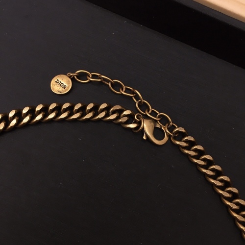 Necklace002