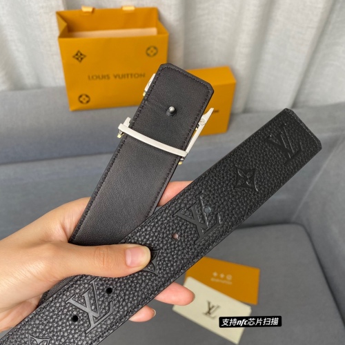 L*ouis V*uitton Belts Top Version