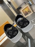 Men L*ouis V*uitton Top Sneakers