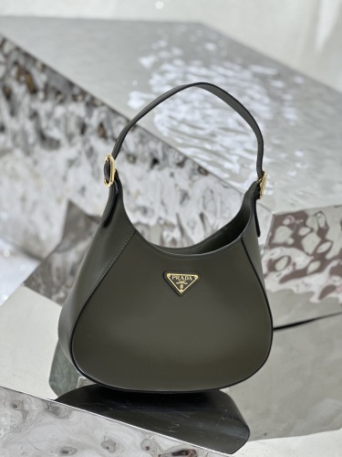 P*rada Bag Top Quality 27*20*7CM