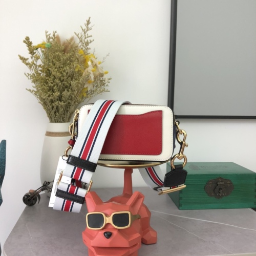 M*ARC J*ACOBS Top Bag 19*12*6CM