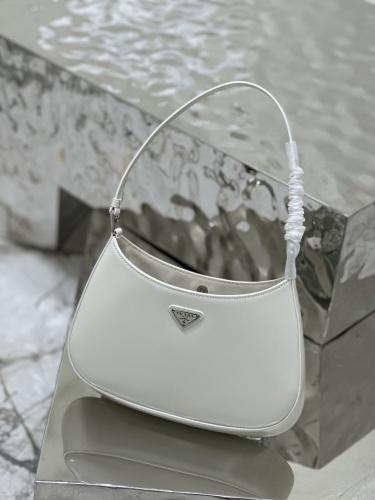 P*rada Bag Top Quality 26.5*15*4CM