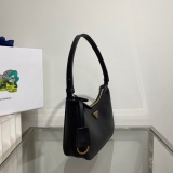 P*rada Bag Top Quality 22*18*6CM