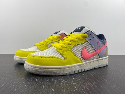 N*ike Dunk SB Low Bettie DX5933-900