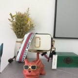 M*ARC J*ACOBS Top Bag 19*12*6CM