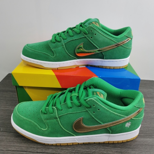 N*ike SB Dunk Low