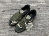 Men 𝑉*𝐴𝐿𝐸𝑁𝑇𝐼𝑁𝑂 Top Sneakers