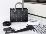 M*CM Bag Top Quality 19*24*11CM