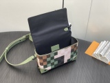 L*ouis V*uitton Top Bag 18*11*6.5CM