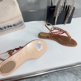 Women R*ᴇɴᴇ C*ᴀᴏᴠɪʟʟᴀ Top Sandals