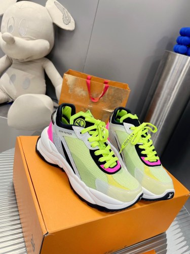 Women L*ouis V*uitton Top Sneakers